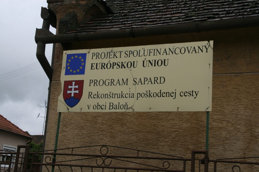 Sapard program tábla