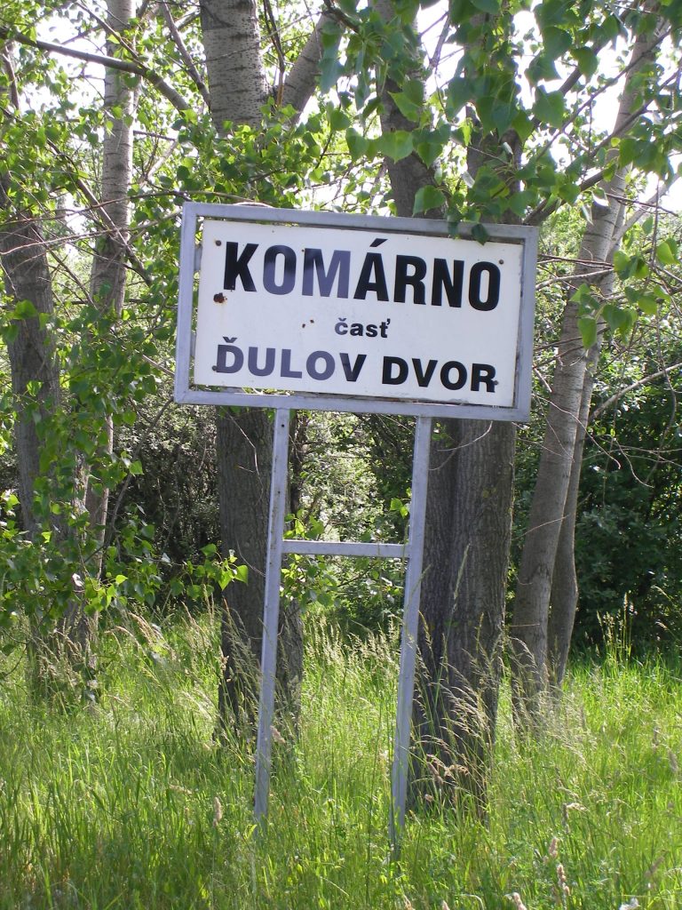 Gyulamajor – településtábla