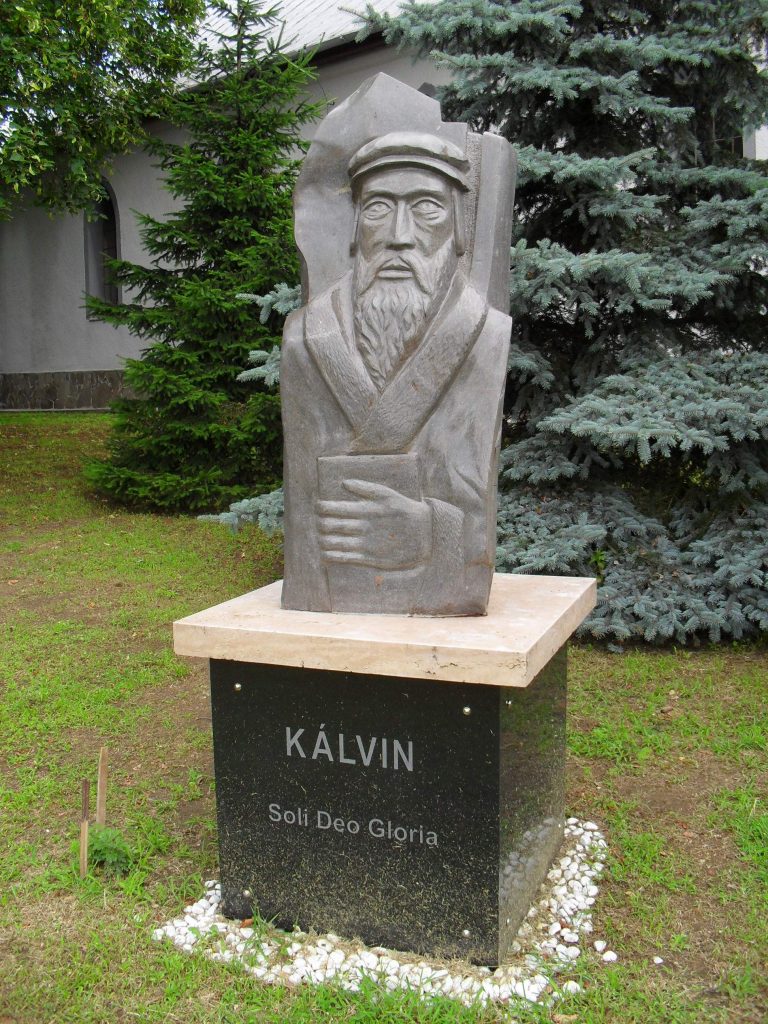 Kálvin János-szobor